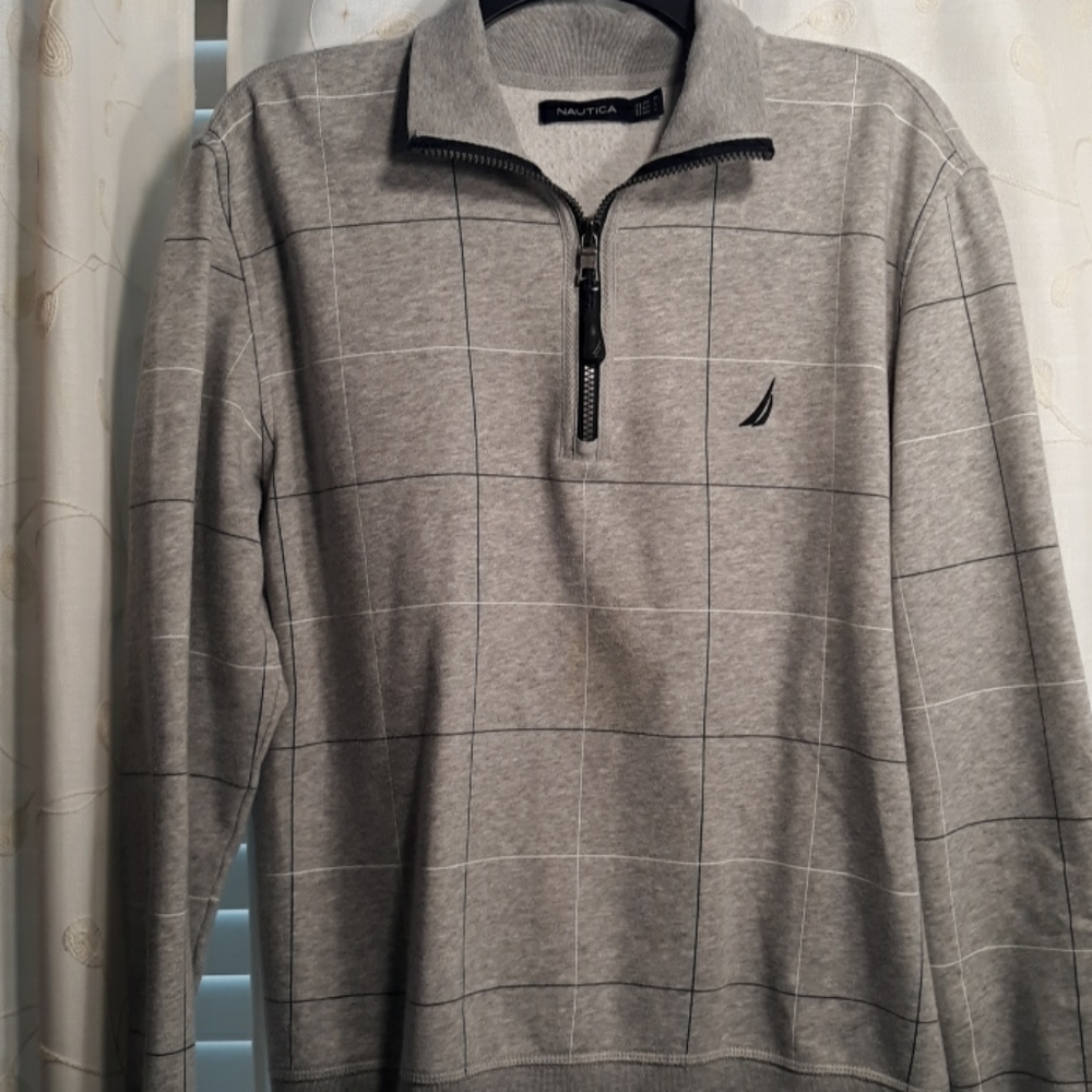 Mens Nautica 1/4zip pullover sweatshirt, sz.medium
